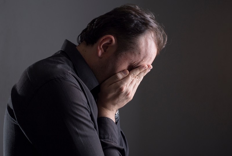 Saiba por que o sentimento de tristeza profunda pode ser perigoso